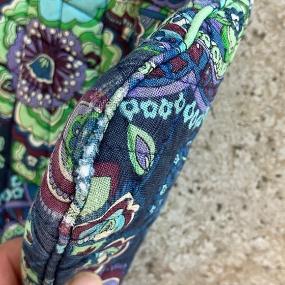 Vera Bradley Paisley Retired Blue Rhapsody Quilted MediumTote - Picture 6 of 11